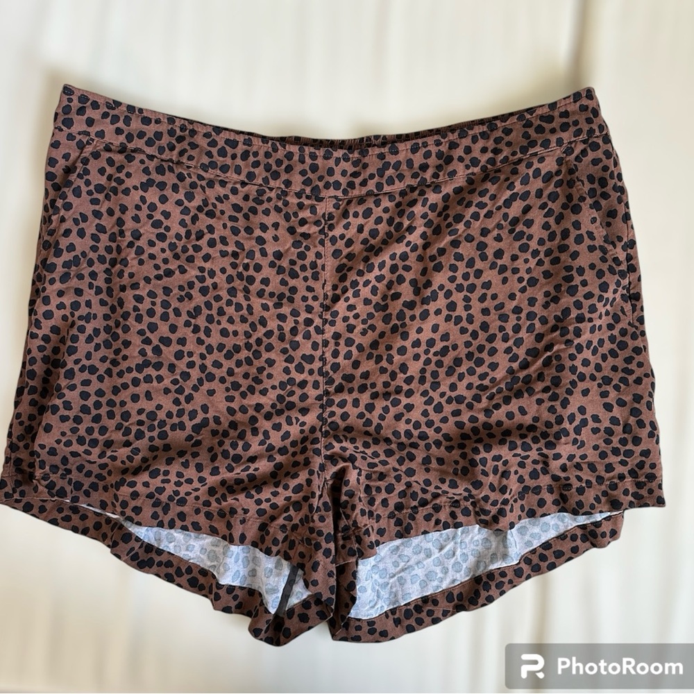 Old Navy high waist playa shorts new